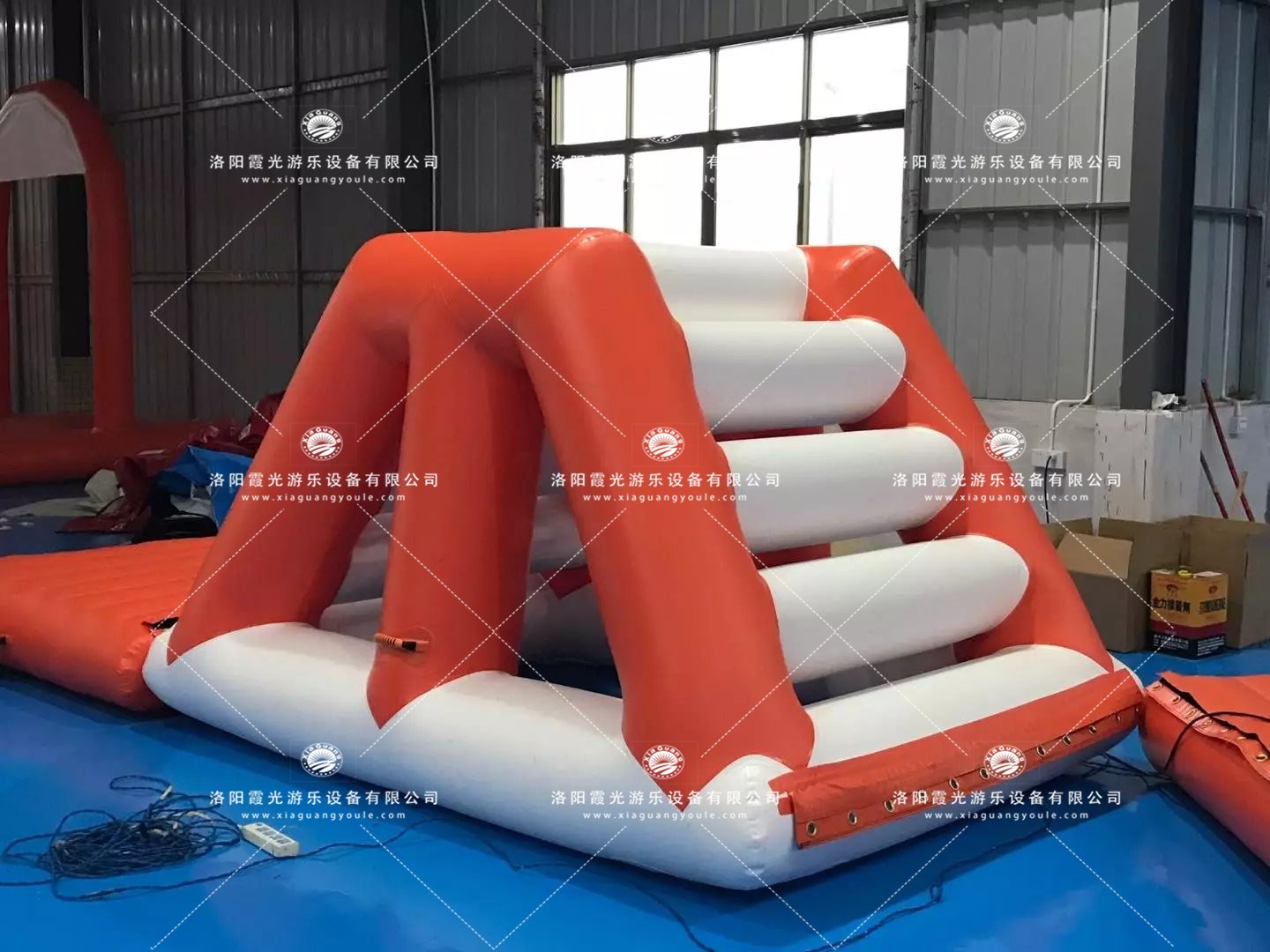 乐昌水上闯关设施